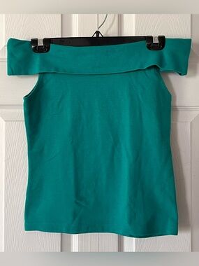 Q&A Off The Shoulder Top